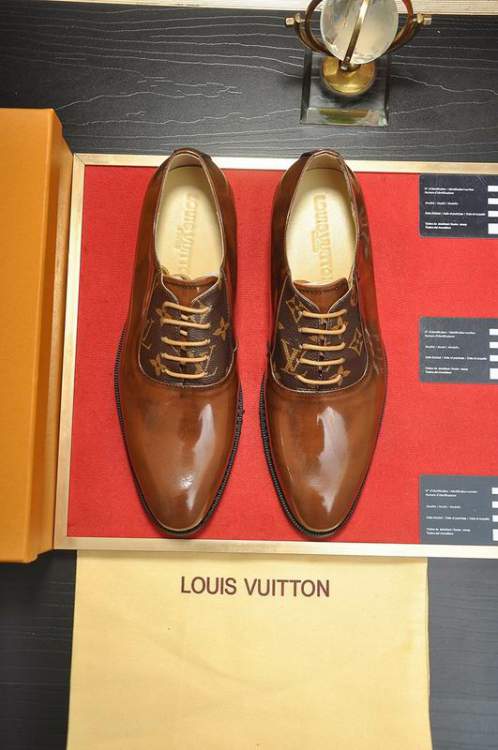 Picture of Louis Vuitton Shoes _SKULVsz38-45hnx041514859